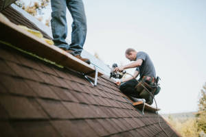 Local Roofers in West Richland, WA